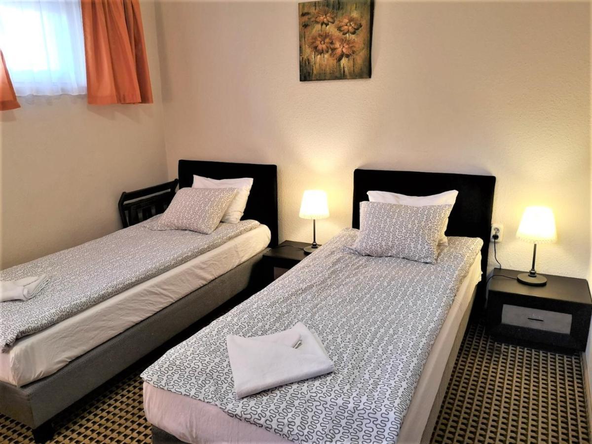 Kikelet 3* Дунокесі
